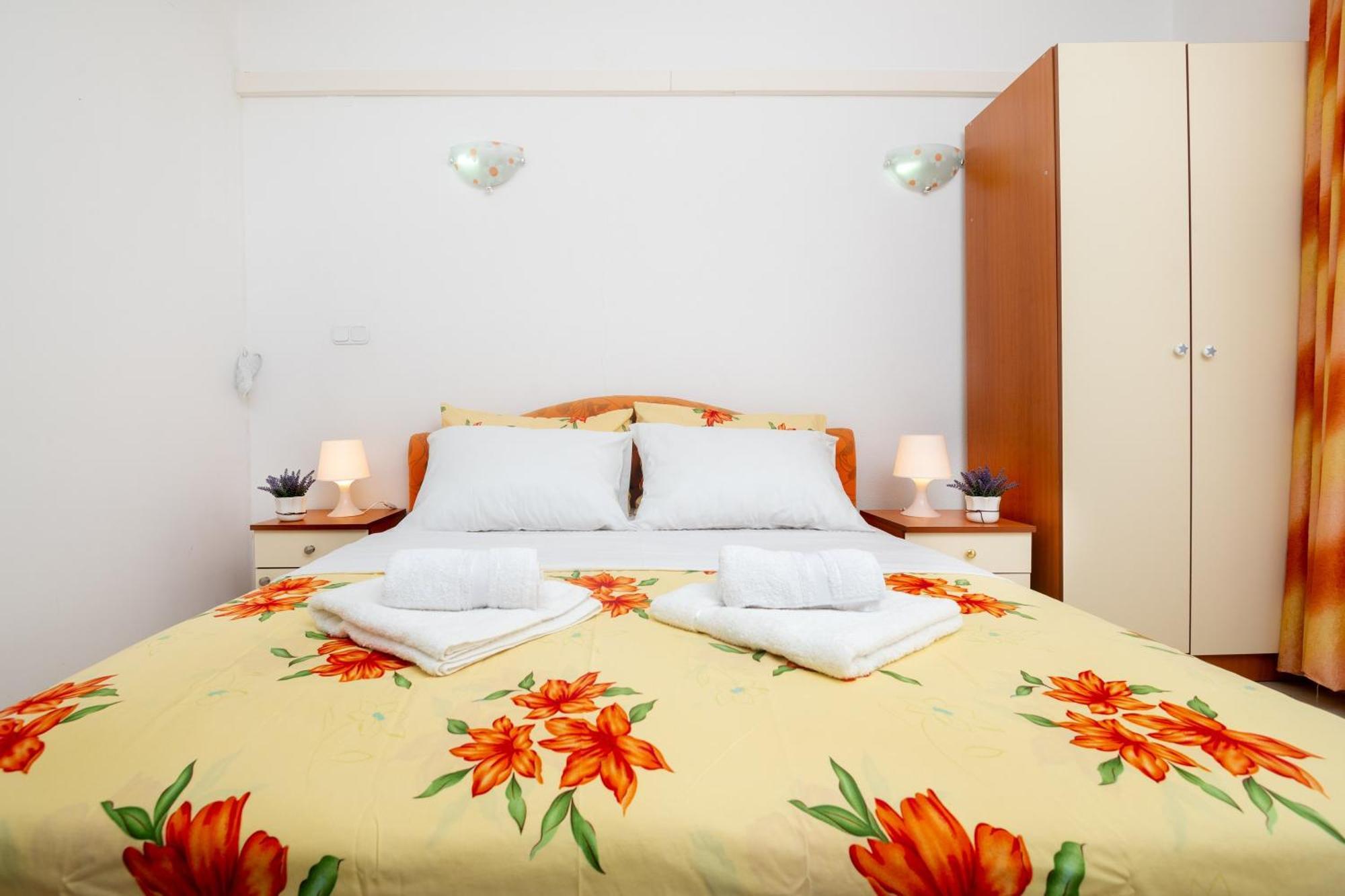 Apartments Matej 네움 객실 사진