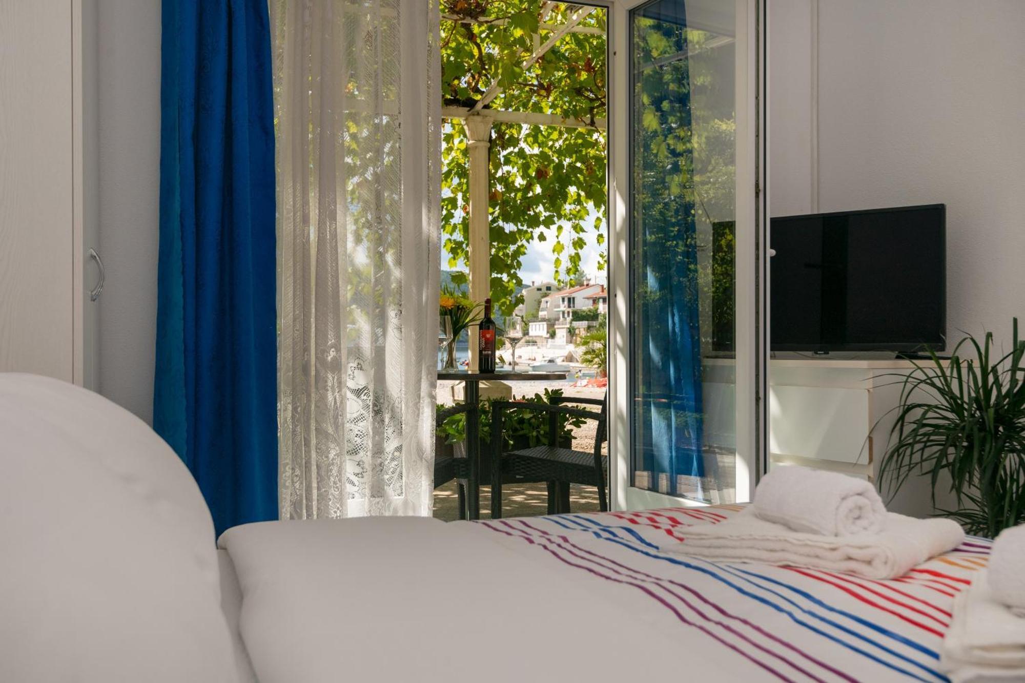 Apartments Matej 네움 객실 사진